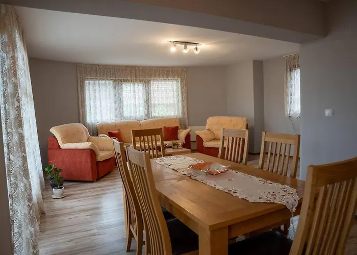 щерев * Kazanlŭk