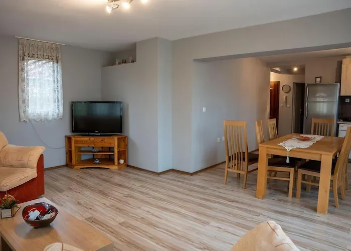 щерев Kazanlŭk